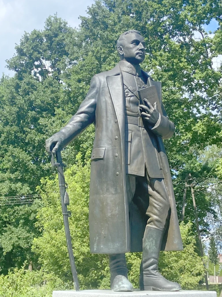 Generał Kazimierz Sosnkowski - — brąz / granit, zdjęcie 2