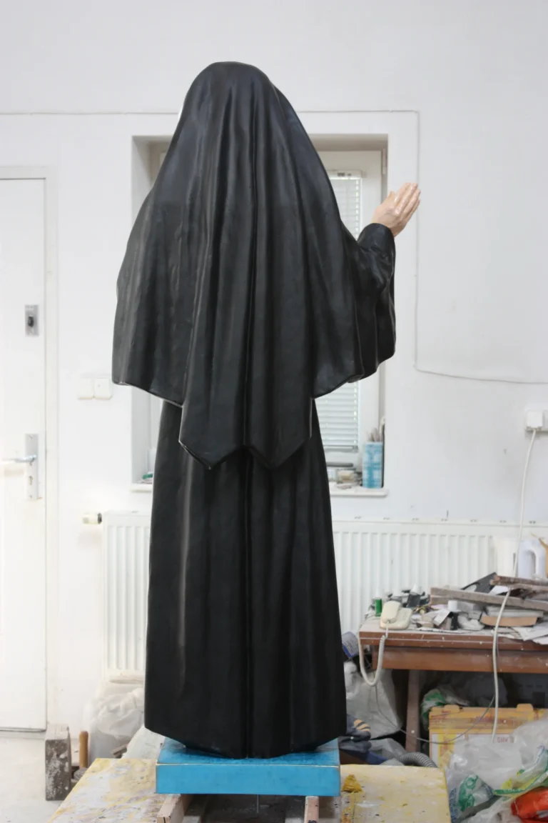 Św. Faustyna — kompozyt polichromowany, zdjęcie 3